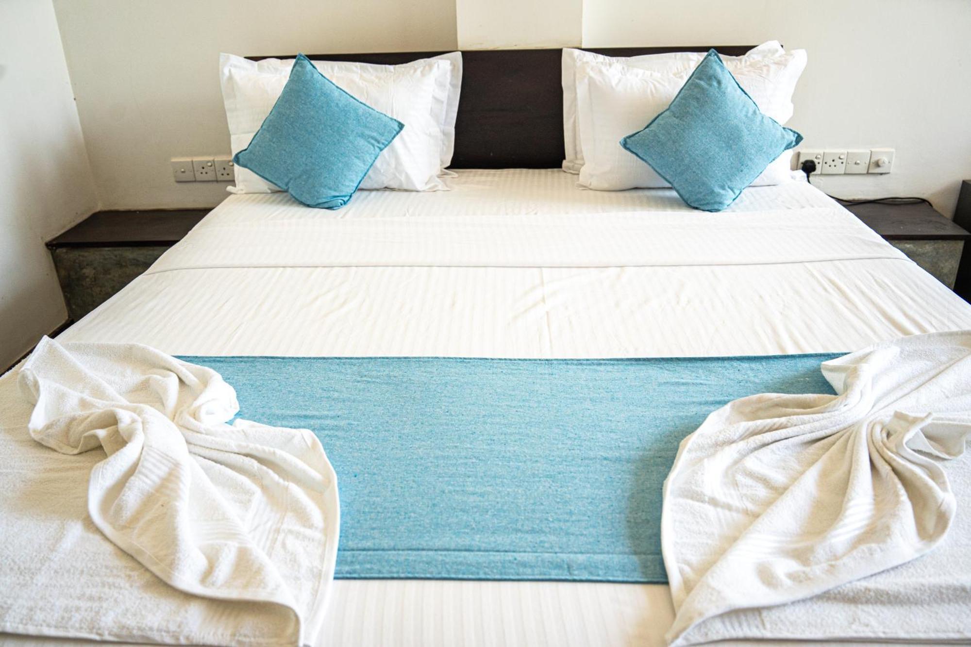 Hotel Cocos Midigama East Zewnętrze zdjęcie